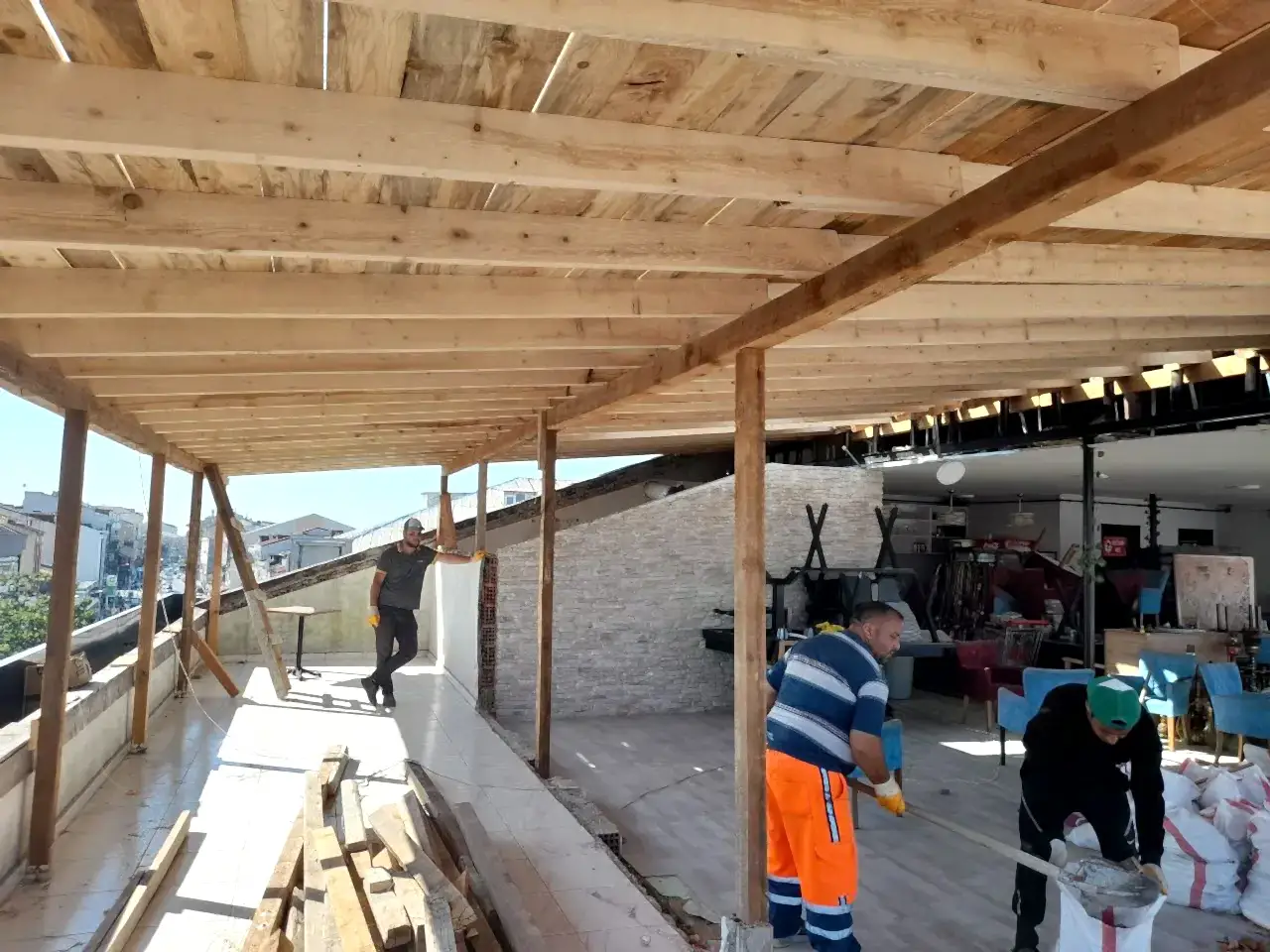 Arnavutköy Çatı Yükseltme