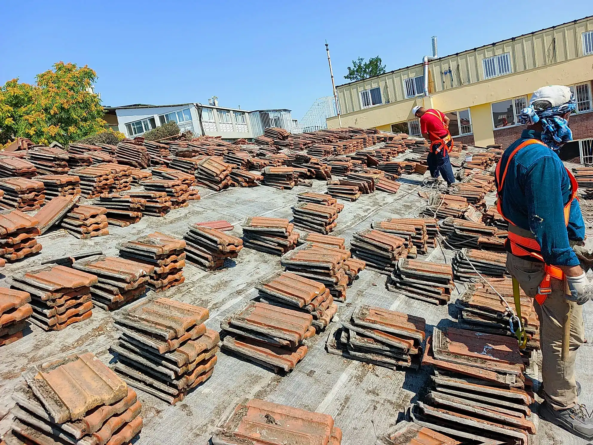 Bakırköy Taş Koleji Çatı İzolasyonu ve Tadilatı 3
